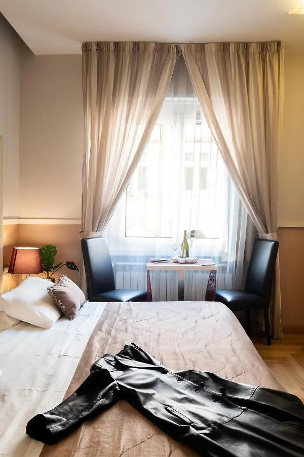 Rome River Inn 2*,  Italy
